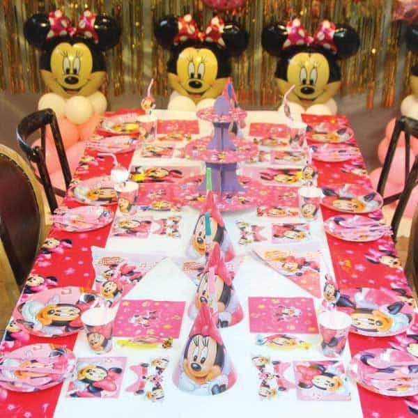 Minnie Mouse Themed Tableware